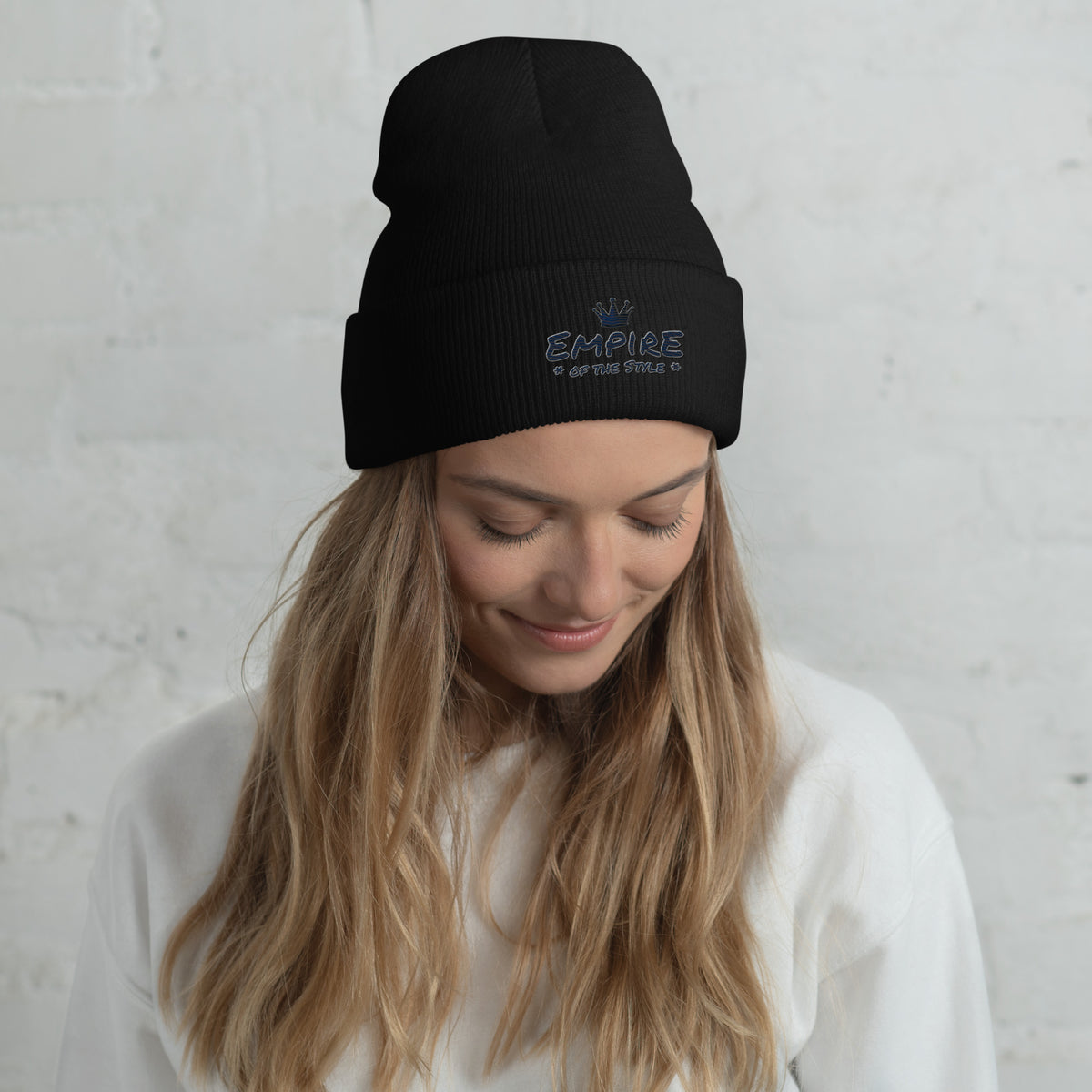 Bonnet – Empire du style – noir – vue de face