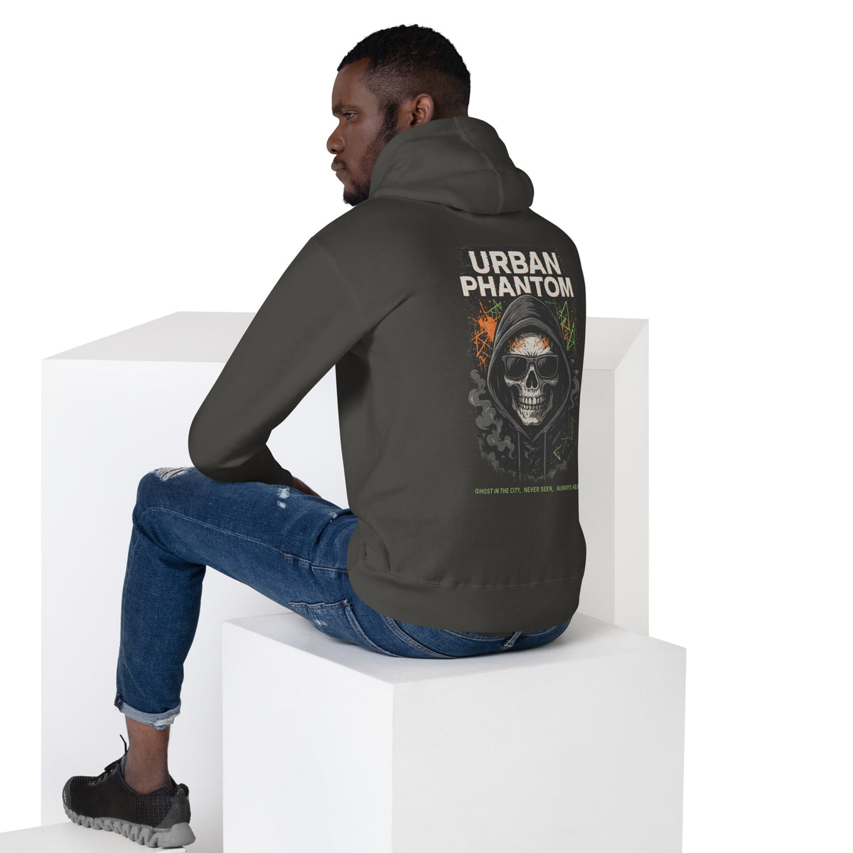 Sweat à capuche – Urban Phantom imprimé au dos – noir vintage – vue arrière